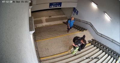 Policja szuka dwóch mężczyzn po zdarzeniu na peronie
